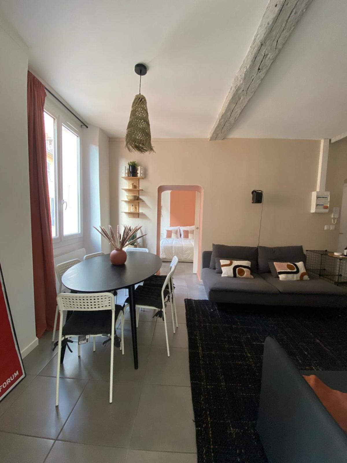 Appartement Proche Du Port Tolone Esterno foto